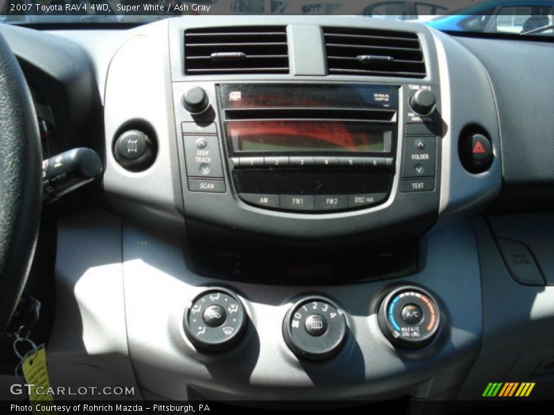Super White / Ash Gray 2007 Toyota RAV4 4WD