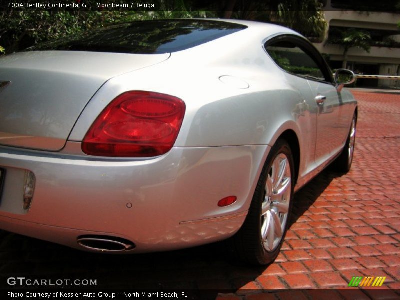 Moonbeam / Beluga 2004 Bentley Continental GT