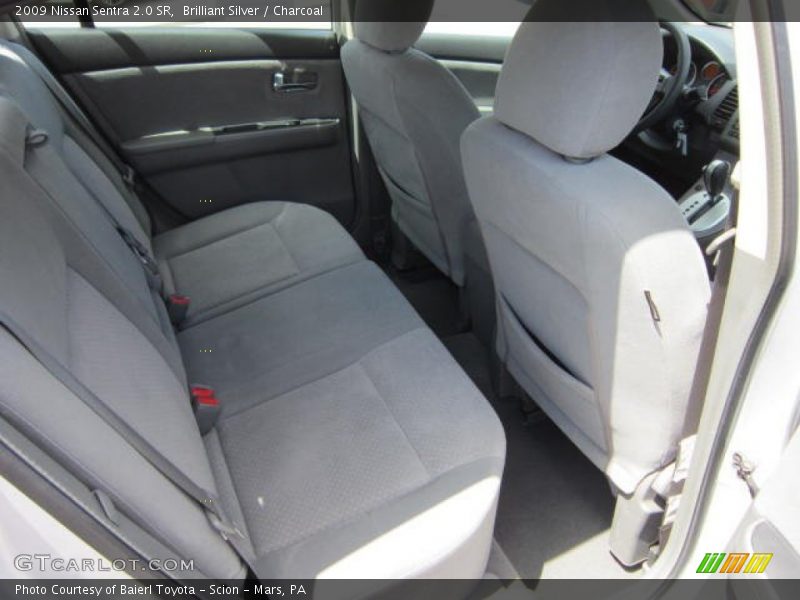 Brilliant Silver / Charcoal 2009 Nissan Sentra 2.0 SR