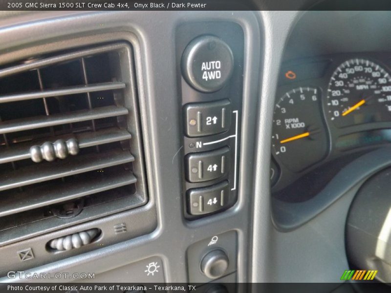 Onyx Black / Dark Pewter 2005 GMC Sierra 1500 SLT Crew Cab 4x4