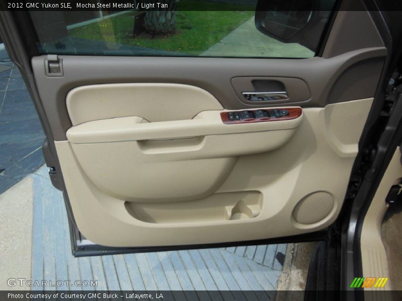 Mocha Steel Metallic / Light Tan 2012 GMC Yukon SLE