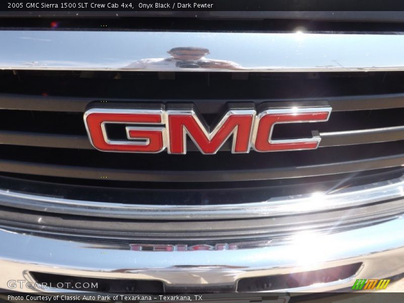 Onyx Black / Dark Pewter 2005 GMC Sierra 1500 SLT Crew Cab 4x4