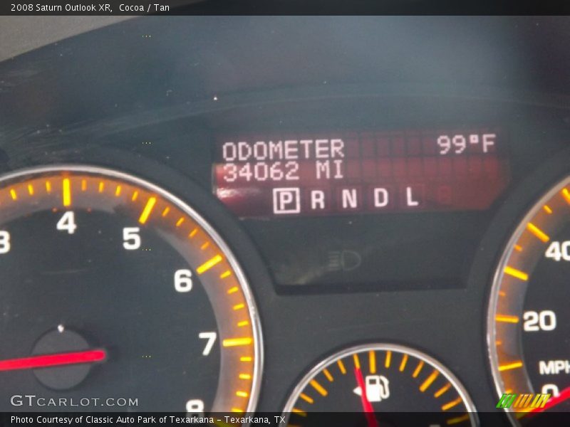 Cocoa / Tan 2008 Saturn Outlook XR