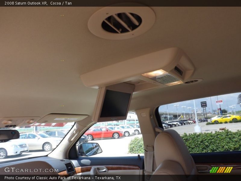Cocoa / Tan 2008 Saturn Outlook XR