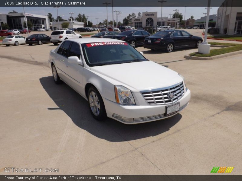 Glacier White / Cashmere 2006 Cadillac DTS