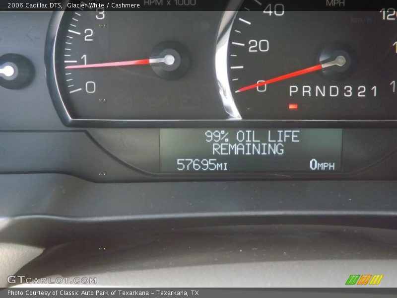 Glacier White / Cashmere 2006 Cadillac DTS