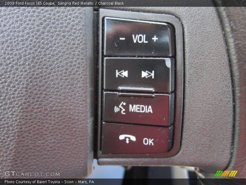 Sangria Red Metallic / Charcoal Black 2009 Ford Focus SES Coupe