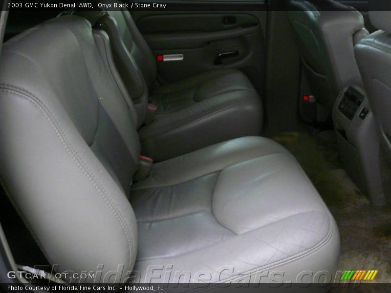 Onyx Black / Stone Gray 2003 GMC Yukon Denali AWD