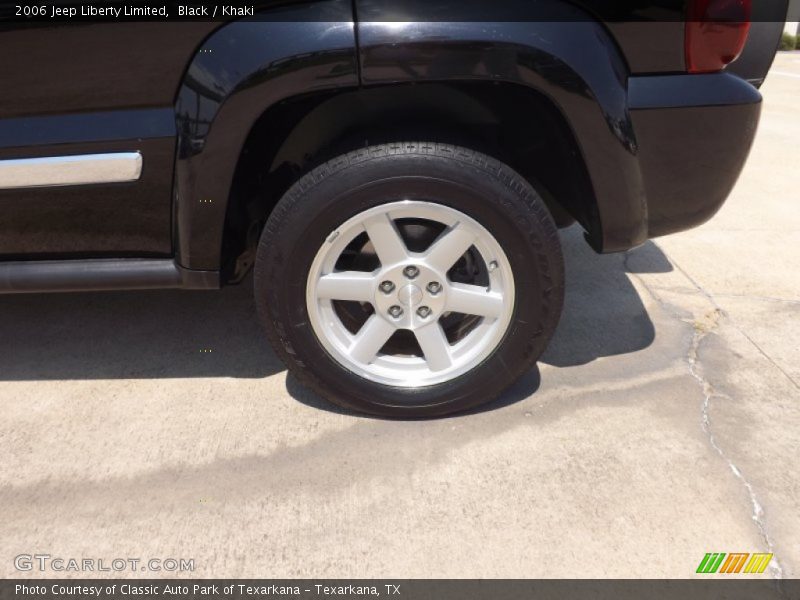 Black / Khaki 2006 Jeep Liberty Limited