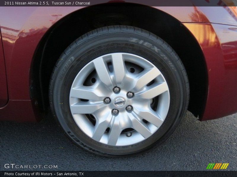 Tuscan Sun / Charcoal 2011 Nissan Altima 2.5 S