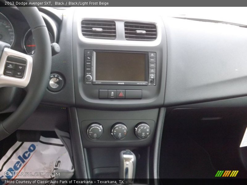 Controls of 2013 Avenger SXT