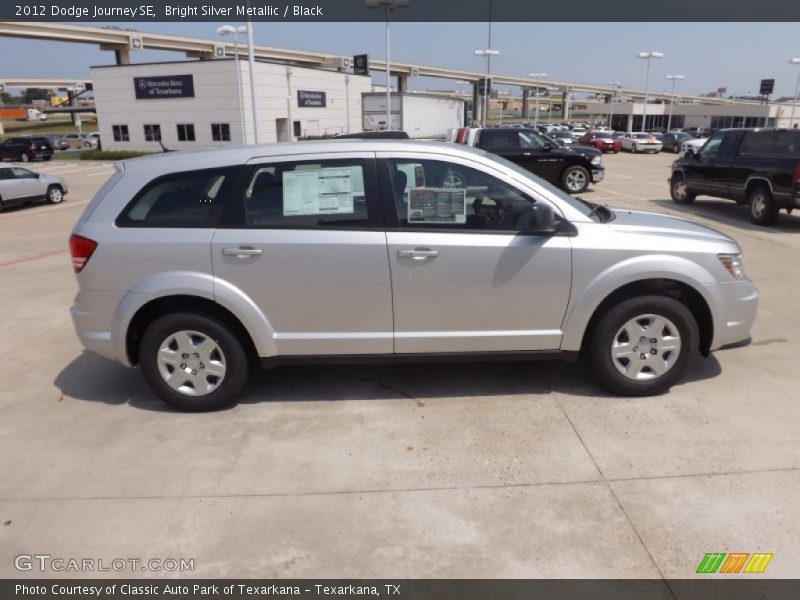 Bright Silver Metallic / Black 2012 Dodge Journey SE