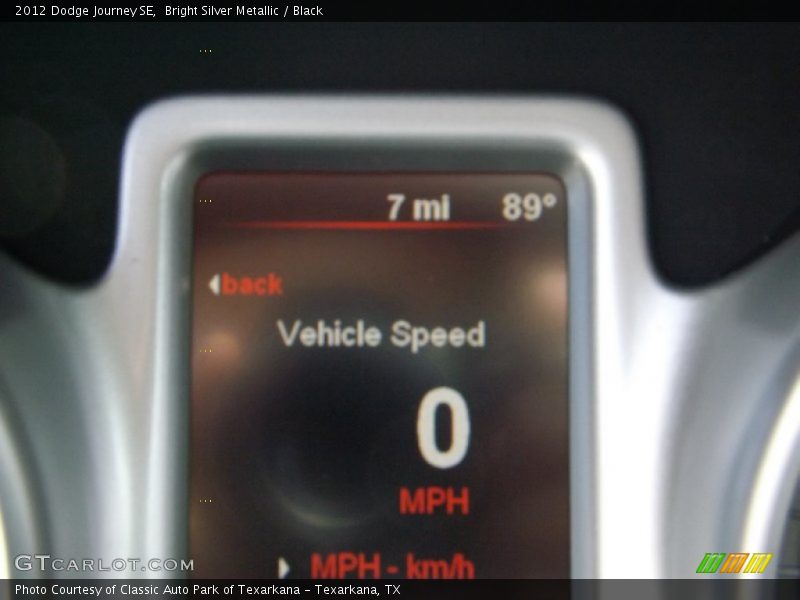 Bright Silver Metallic / Black 2012 Dodge Journey SE