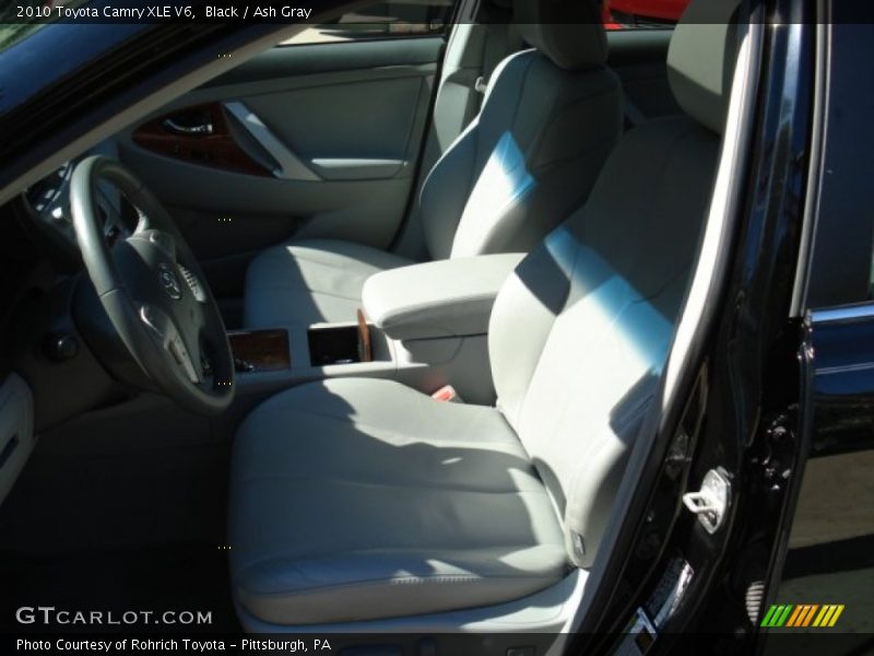 Black / Ash Gray 2010 Toyota Camry XLE V6