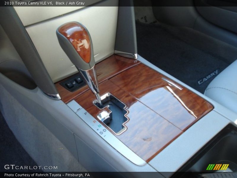 Black / Ash Gray 2010 Toyota Camry XLE V6