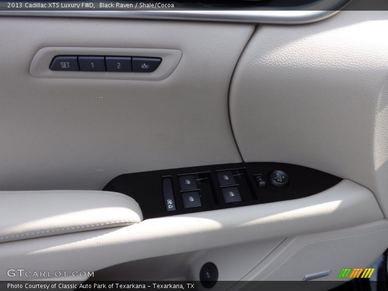 Black Raven / Shale/Cocoa 2013 Cadillac XTS Luxury FWD