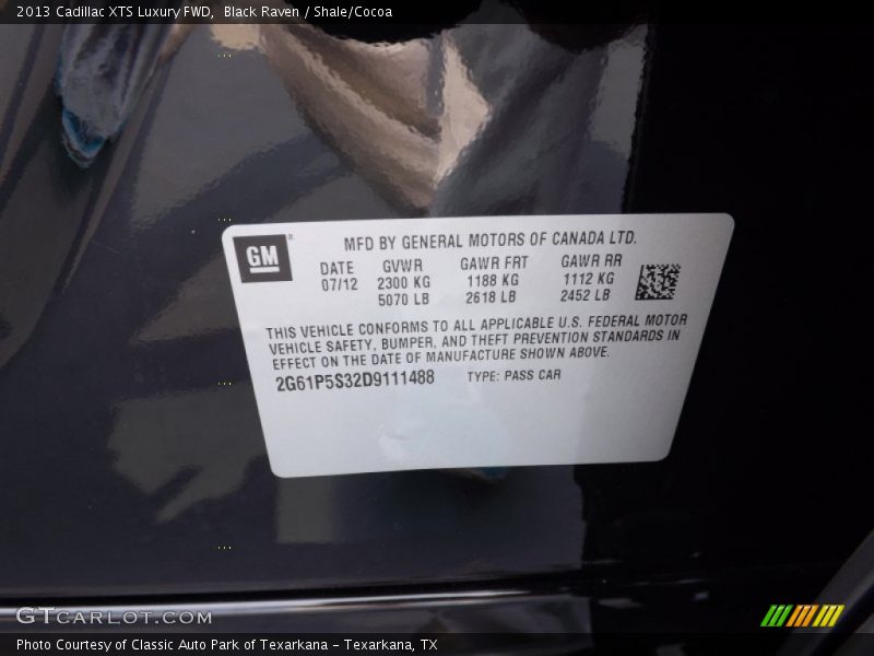 Info Tag of 2013 XTS Luxury FWD