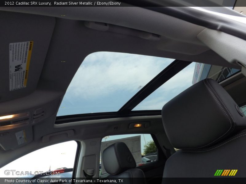 Radiant Silver Metallic / Ebony/Ebony 2012 Cadillac SRX Luxury