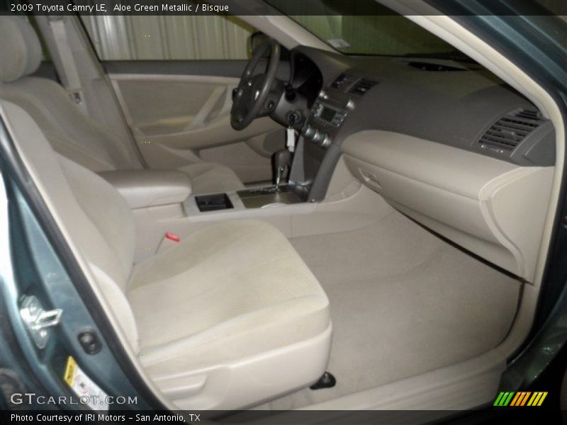 Aloe Green Metallic / Bisque 2009 Toyota Camry LE