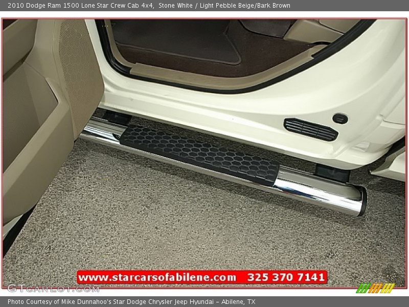 Stone White / Light Pebble Beige/Bark Brown 2010 Dodge Ram 1500 Lone Star Crew Cab 4x4