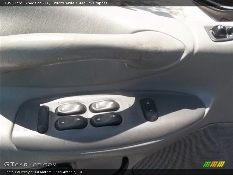 Oxford White / Medium Graphite 1998 Ford Expedition XLT