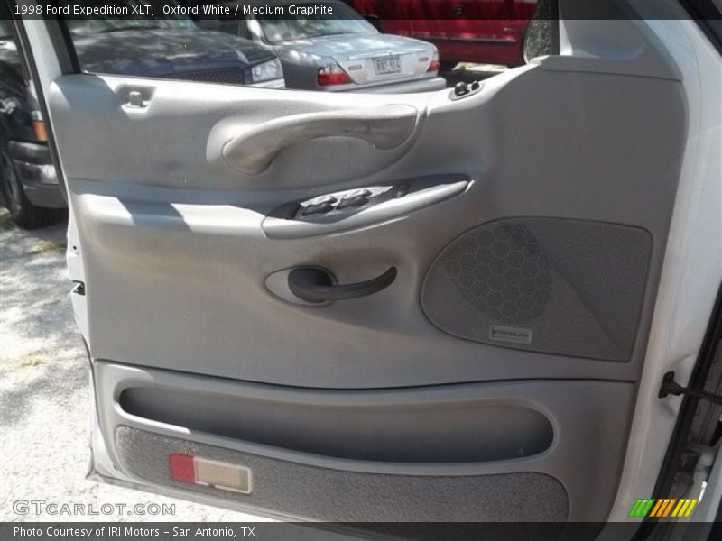 Oxford White / Medium Graphite 1998 Ford Expedition XLT