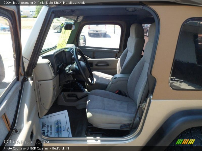 Light Khaki Metallic / Khaki 2004 Jeep Wrangler X 4x4