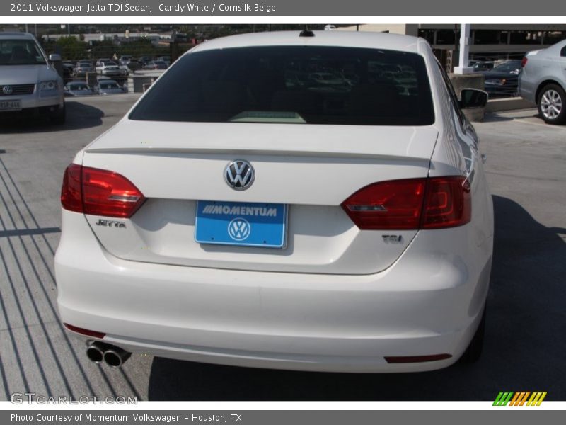 Candy White / Cornsilk Beige 2011 Volkswagen Jetta TDI Sedan