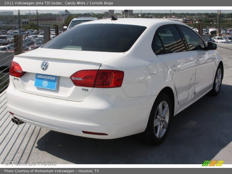 Candy White / Cornsilk Beige 2011 Volkswagen Jetta TDI Sedan