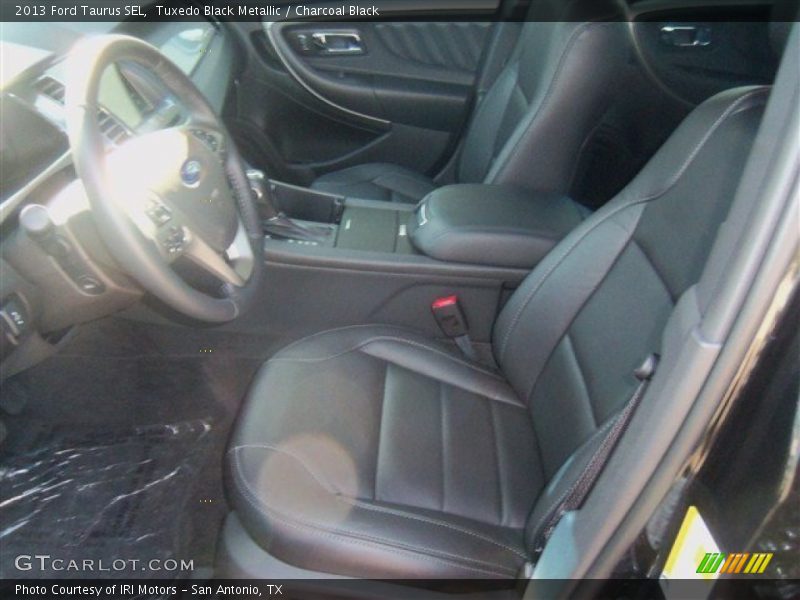Tuxedo Black Metallic / Charcoal Black 2013 Ford Taurus SEL