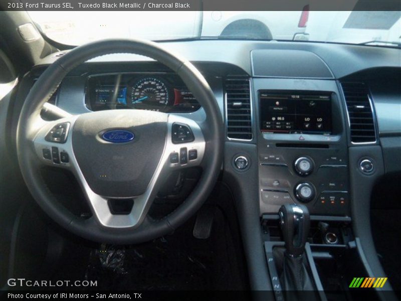 Tuxedo Black Metallic / Charcoal Black 2013 Ford Taurus SEL