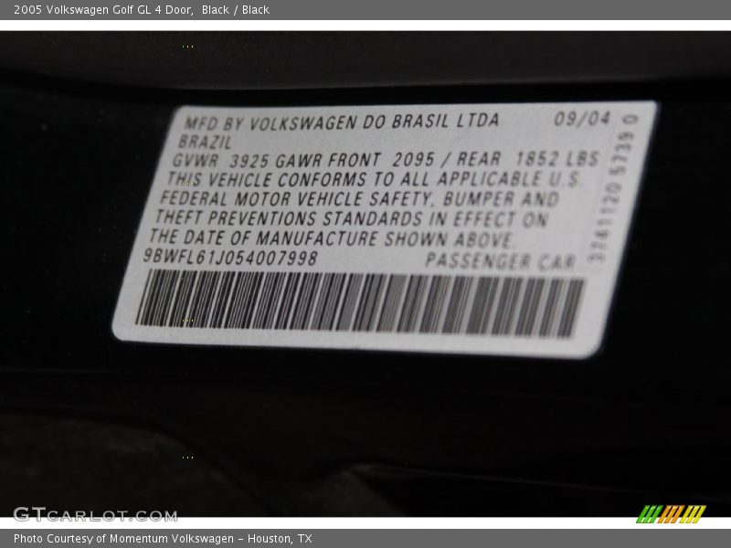 Black / Black 2005 Volkswagen Golf GL 4 Door