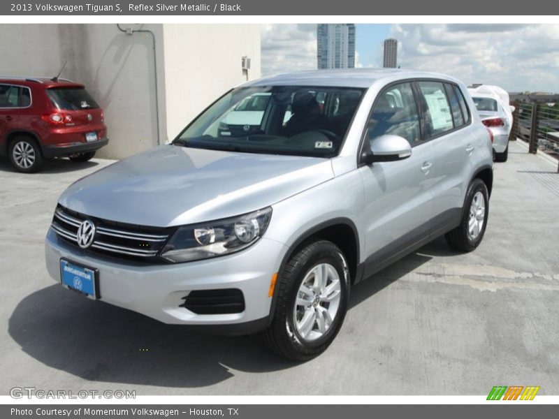 Reflex Silver Metallic / Black 2013 Volkswagen Tiguan S