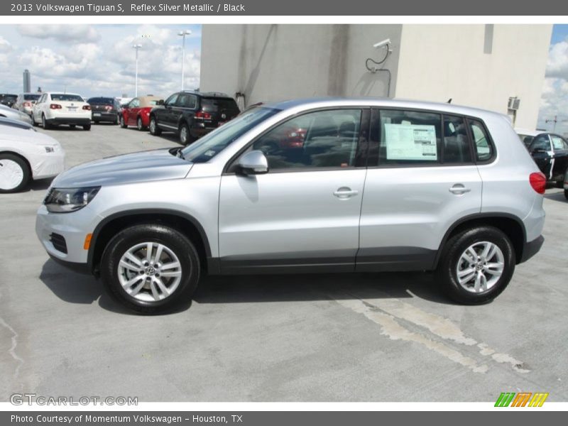 Reflex Silver Metallic / Black 2013 Volkswagen Tiguan S