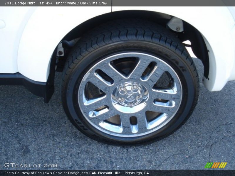 Bright White / Dark Slate Gray 2011 Dodge Nitro Heat 4x4