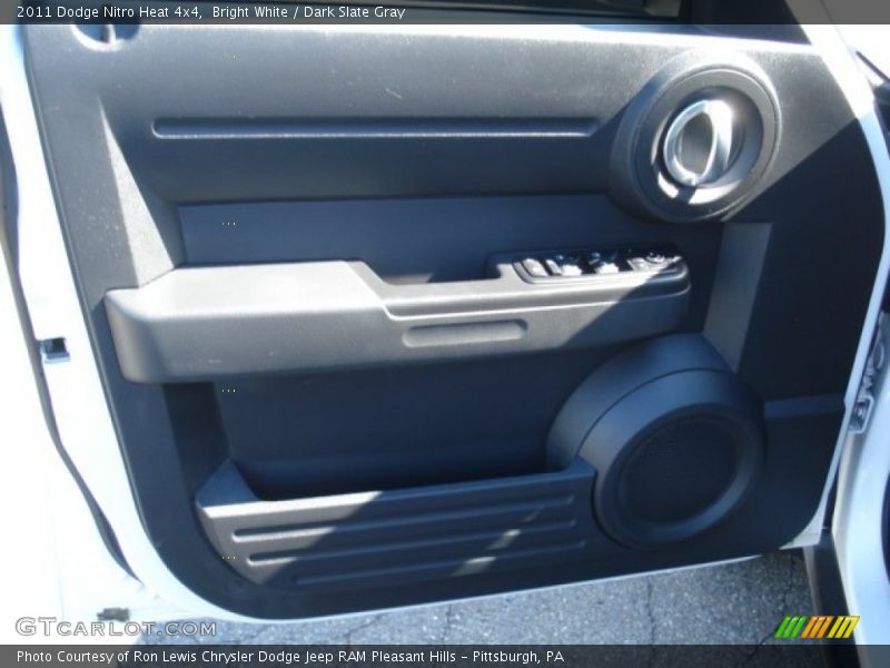 Bright White / Dark Slate Gray 2011 Dodge Nitro Heat 4x4