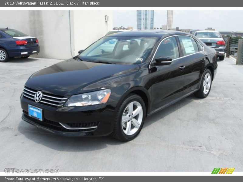 Black / Titan Black 2013 Volkswagen Passat 2.5L SE