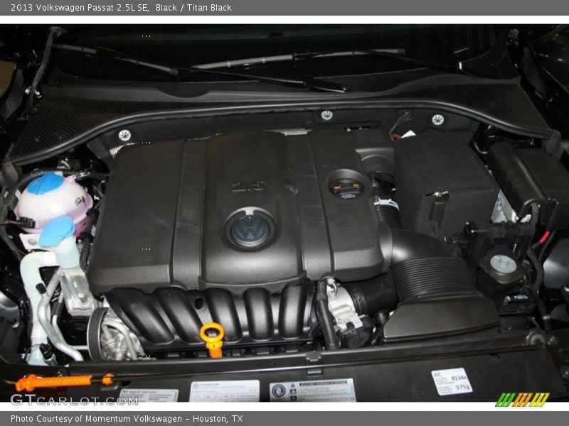 Black / Titan Black 2013 Volkswagen Passat 2.5L SE