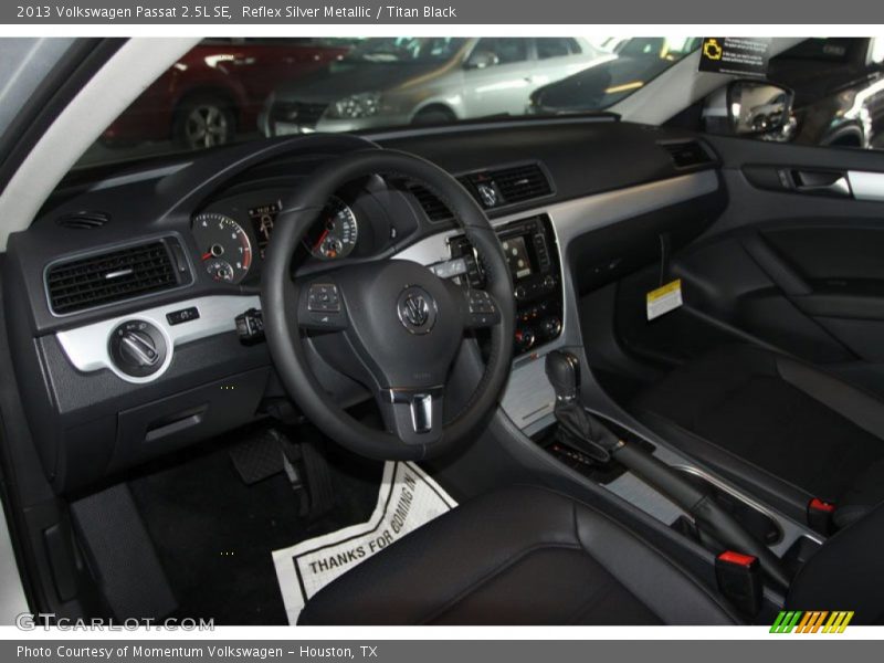 Reflex Silver Metallic / Titan Black 2013 Volkswagen Passat 2.5L SE
