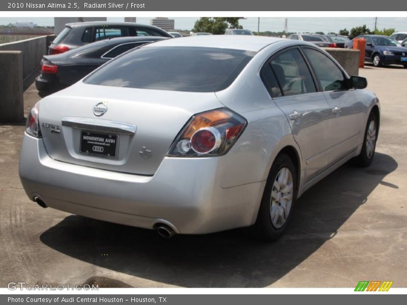 Radiant Silver / Frost 2010 Nissan Altima 2.5