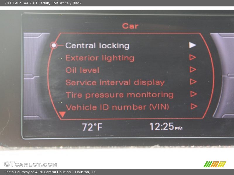 Ibis White / Black 2010 Audi A4 2.0T Sedan