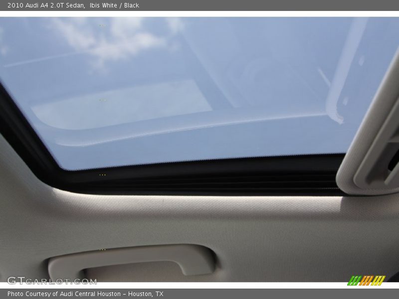 Ibis White / Black 2010 Audi A4 2.0T Sedan