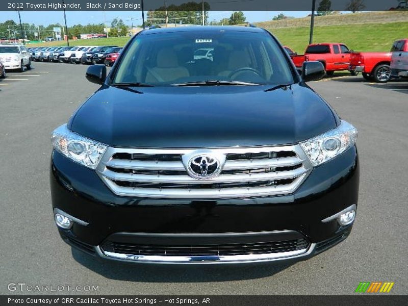 Black / Sand Beige 2012 Toyota Highlander
