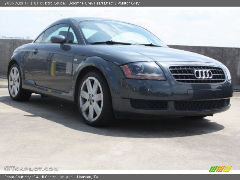 Front 3/4 View of 2006 TT 1.8T quattro Coupe