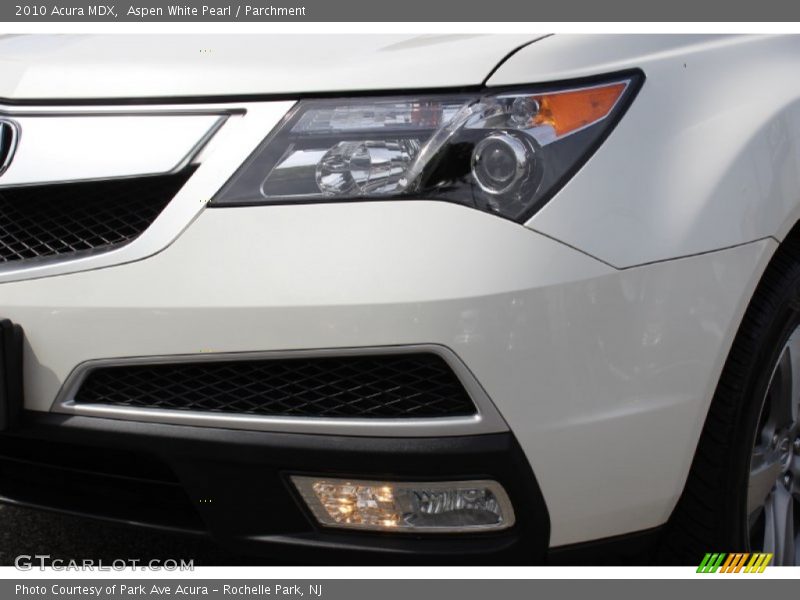 Aspen White Pearl / Parchment 2010 Acura MDX