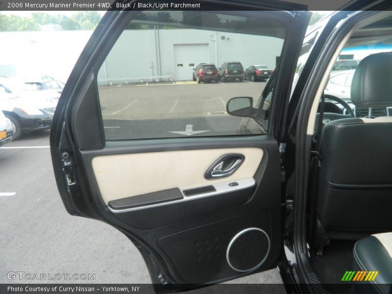 Black / Black/Light Parchment 2006 Mercury Mariner Premier 4WD