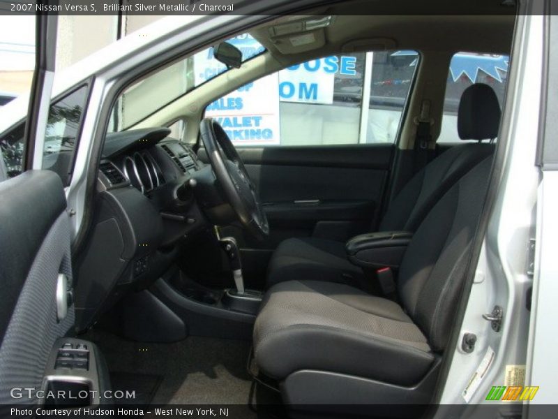 Brilliant Silver Metallic / Charcoal 2007 Nissan Versa S