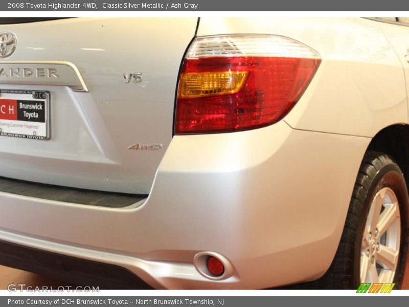 Classic Silver Metallic / Ash Gray 2008 Toyota Highlander 4WD