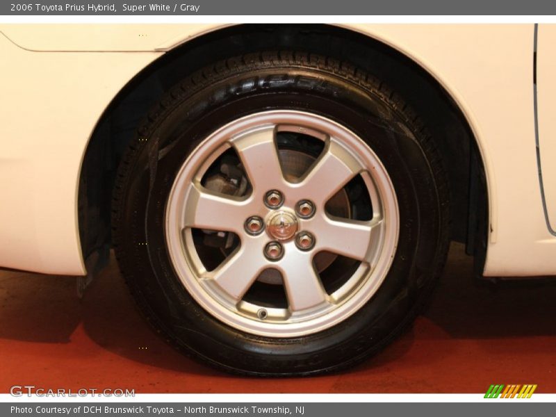 Super White / Gray 2006 Toyota Prius Hybrid