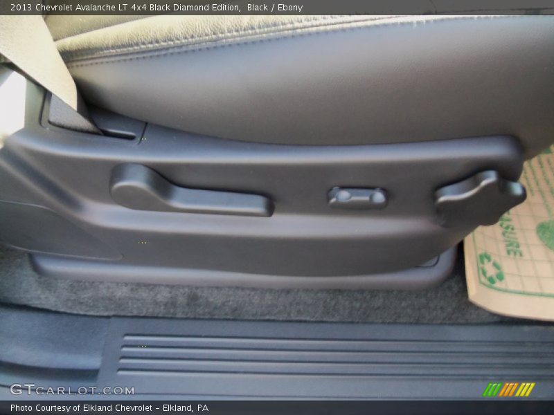 Black / Ebony 2013 Chevrolet Avalanche LT 4x4 Black Diamond Edition